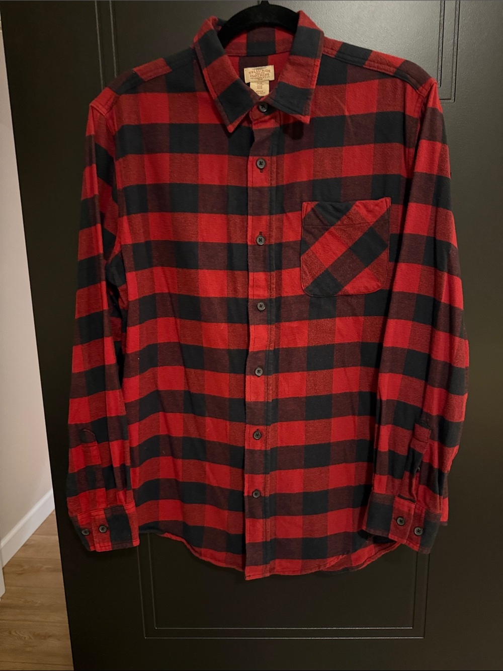 Men's Red & Black Plaid Button-Down Shirt
